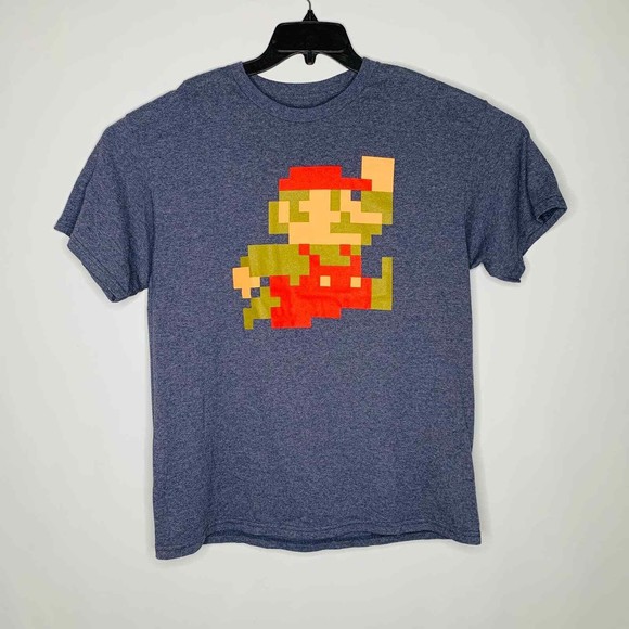 Nintendo Small Mario Pixelated T-shirt Size L - Picture 1 of 3